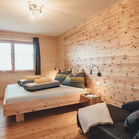 Hiasl Zirbenhuette * Хохриндль