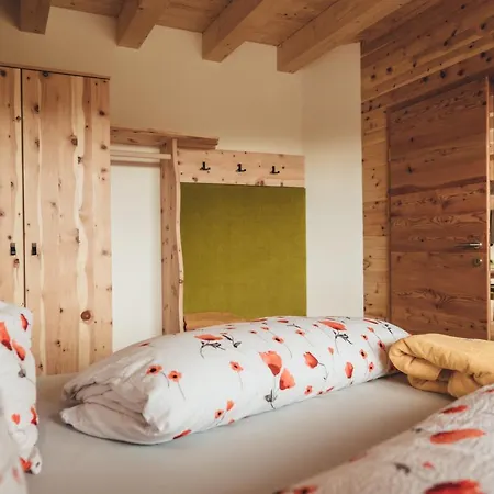 Hiasl Zirbenhuette Inn