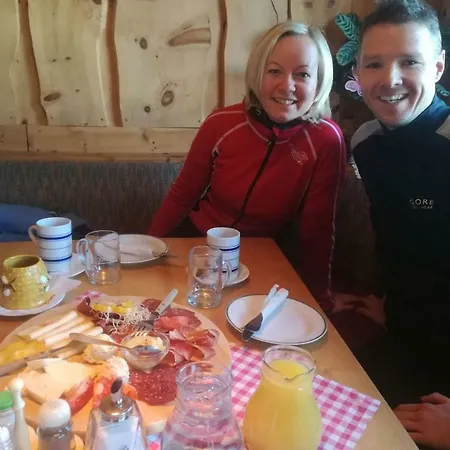 Hiasl Zirbenhuette Hochrindl