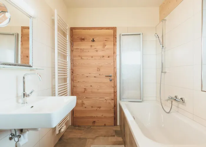 Hiasl Zirbenhuette Hochrindl